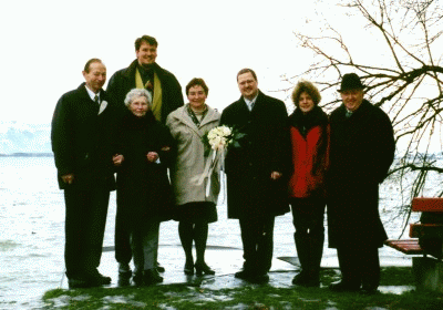 Unsere standesamtliche Trauung war bereits am 28. Dezember 2001 und fand vor der traumhaften Kulisse des Lindauer Bodensees statt.